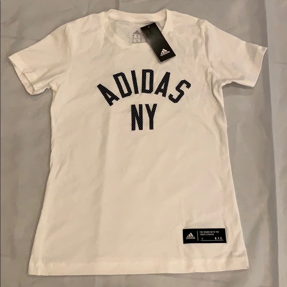 adidas Tops - NWT Adidas T Shirt